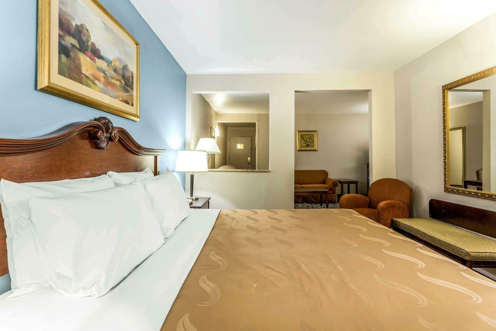 Quality Inn At The Park Fort Mill Zewnętrze zdjęcie